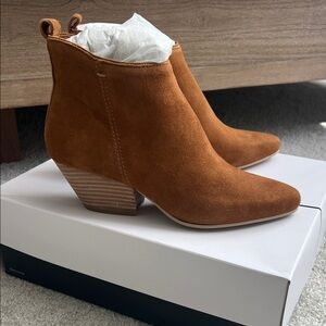 Dolce Vita Brown Ankle Booties